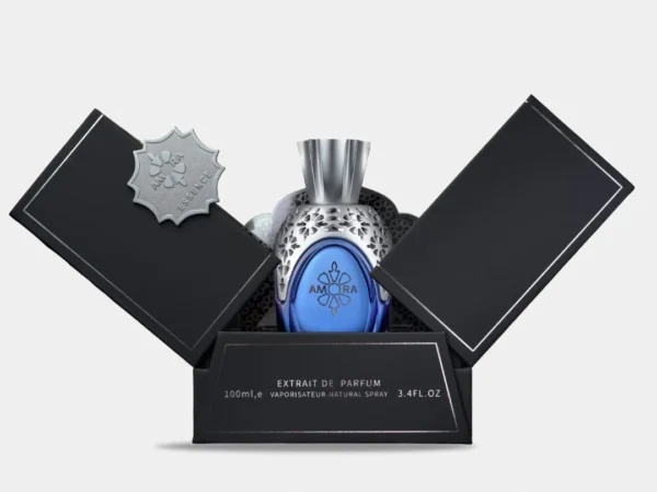 Amora-boxopen3 Amora Essence
